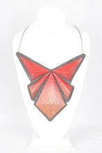 Load image into Gallery viewer, Diana's Wonder Necklace