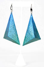 Load image into Gallery viewer, Diana's Wonder Earrings
