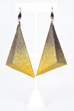 Load image into Gallery viewer, Diana's Wonder Earrings