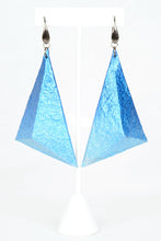 Load image into Gallery viewer, Diana's Wonder Earrings