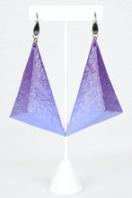 Load image into Gallery viewer, Diana's Wonder Earrings