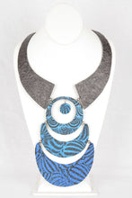 Load image into Gallery viewer, Patricia's Pattern Necklace