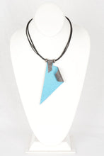 Load image into Gallery viewer, Fiona's Fold Necklace