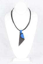 Load image into Gallery viewer, Fiona's Fold Necklace