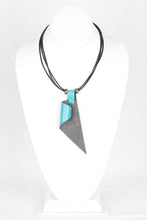 Load image into Gallery viewer, Fiona's Fold Necklace