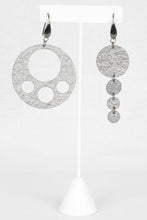 Load image into Gallery viewer, Linda's Lumins Earrings
