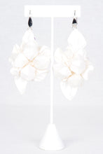 Load image into Gallery viewer, On The Rocks