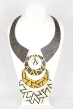 Load image into Gallery viewer, Patricia's Pattern Necklace
