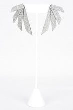 Load image into Gallery viewer, Phoebe's Flair Earrings