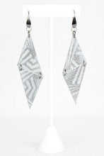 Load image into Gallery viewer, Tiffany's Triangles Earrings