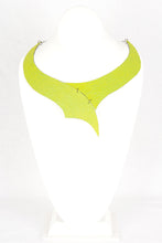Load image into Gallery viewer, Wendy's Point Necklace