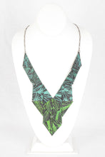 Load image into Gallery viewer, Tiffany&#39;s Triangles Necklace