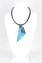 Load image into Gallery viewer, Fiona&#39;s Fold Necklace